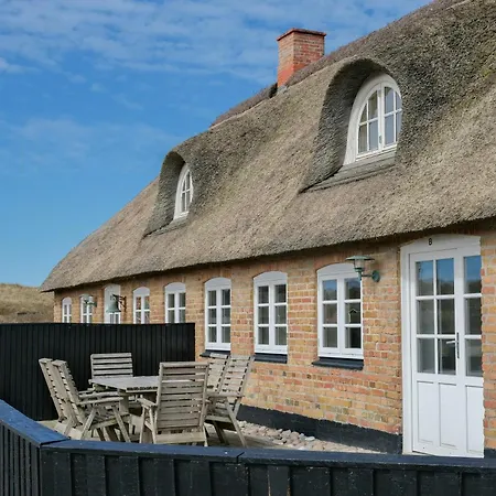 Thatched Farm By The North Sea's Wide Shores